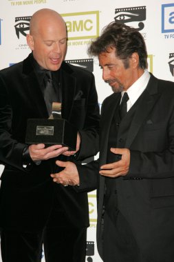 Bruce willis ve al pacino