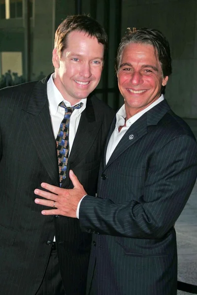 Db sweeney und tony danza — Stockfoto