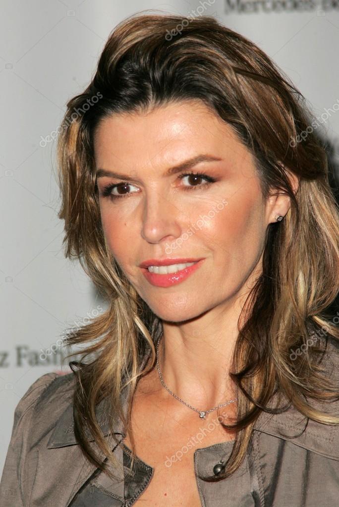 Finola Hughes – Stock Editorial Photo © s_bukley #17329007