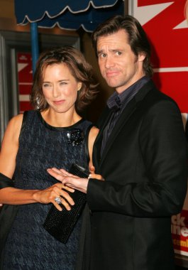 Jim carrey ve çay leoni