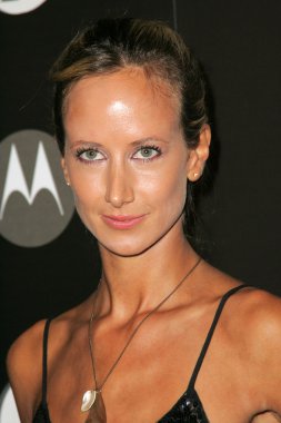 bayan victoria hervey