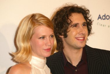 Ocak jones ve josh groban