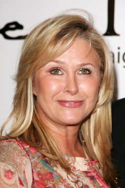 Kathy Hilton