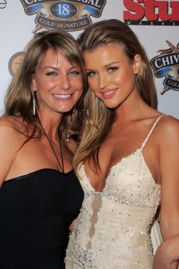 Sarah kozer ve joanna krupa