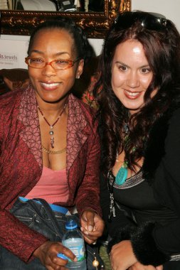 Angela bassett ve fileena bahris