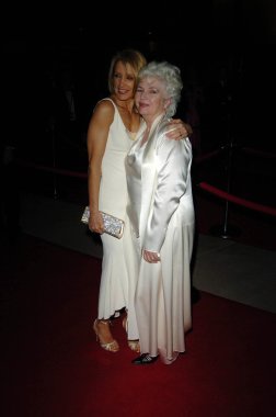 Felicity huffman ve fionnula flannagan