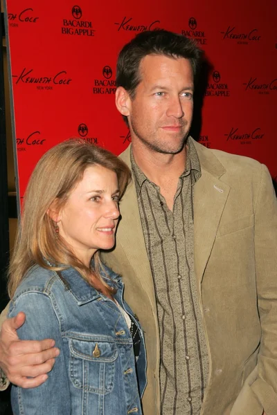 James denton ve eşi erin