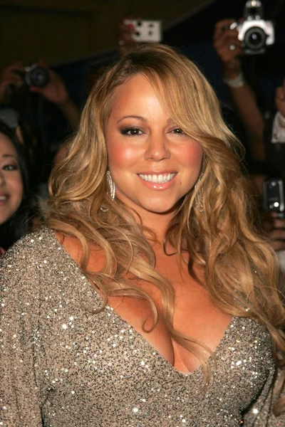 Mariah Carey Di Toko Tampilan — Stok Foto
