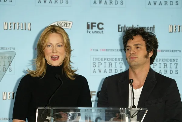 Laura linney ve mark ruffalo — Stok fotoğraf