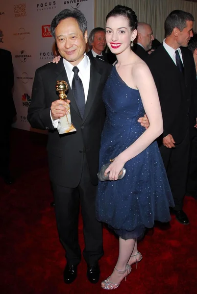 Ang lee und anne hathaway — Stockfoto