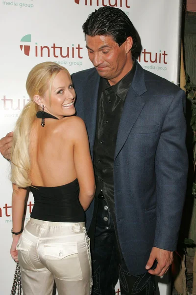 Katie Lohmann and Jose Canseco — Stock Photo, Image