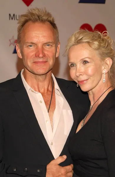 Sting and Trudie Styler at the 2006 MusiCares Person of the Year Gala. Los Angeles Convention Center, Los Angeles, CA 02-06-06 — Stock Fotó