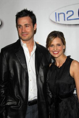 Freddie prinze jr. ve sarah michelle gellar aol ve warner Bros in2tv açılışında. televizyon ve radyo, beverly hills, ca. 03-15-06 Müzesi