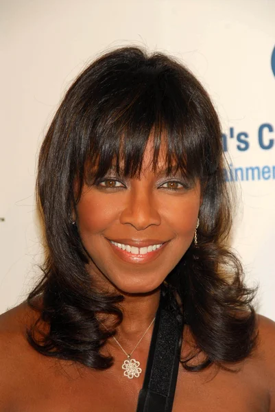 Natalie Cole no Unforgettable Evening Benefit for EIFs Woman Cancer Research Fund. Regent Beverly Wilshire Hotel, Beverly Hills, CA. 03-01-06 — Fotografia de Stock