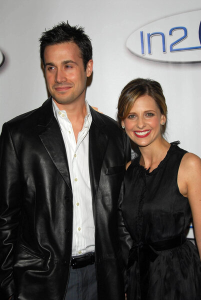 Freddie Prinze Jr. and Sarah Michelle Gellar at the Launch of AOL and Warner Bros. In2TV. The Museum of Television and Radio, Beverly Hills, CA. 03-15-06