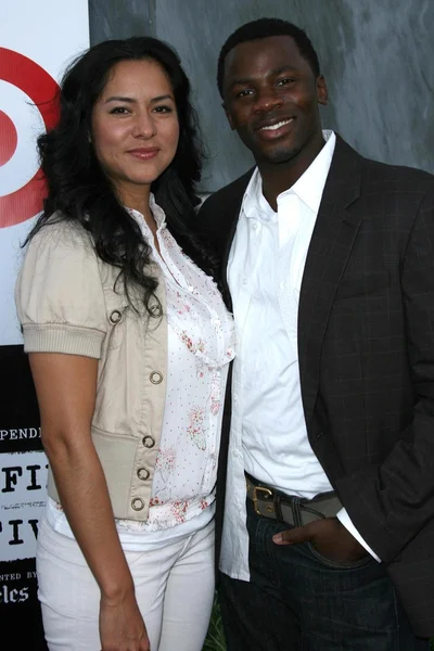 Derek Luke și soția Sophia la Festivalul de Film de la Los Angeles 2007 Spirit Of Independence Awards. Billy Wilder Theatre, Westwood, CA. 06-28-07 — Fotografie, imagine de stoc