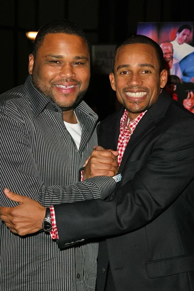 Anthony anderson en hill harper op de lackawanna blues premiere, bestuur gilde van Amerika, west hollywood, ca, 02-03-05 — Stockfoto