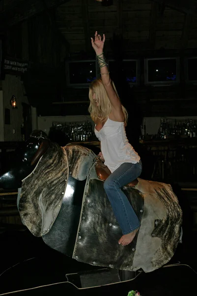 Bull-Rider en el Paseo Universal —  Fotos de Stock