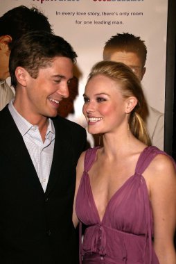 Topher grace ve kate bosworth