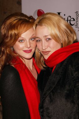 Dana daurey ve jennifer blanc