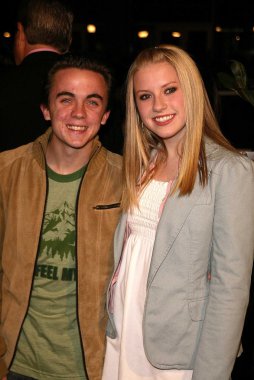 Frankie muniz ve megan hubbell