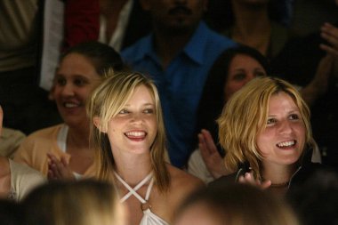 Amy smart ve arkadaş