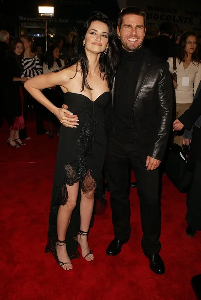Penélope Cruz y Tom Cruise — Foto de Stock