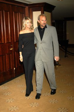 Kevin costner ve christine baumgarten