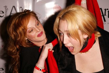 Dana daurey ve jennifer blanc