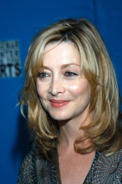 Sharon lawrence