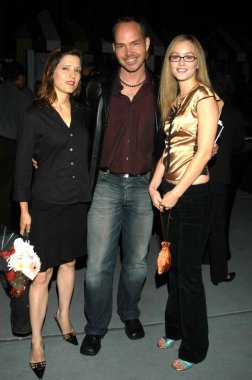 melora walters, dennis hensley ve leighton meester