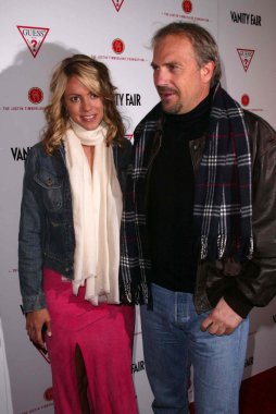 Christine baumgartner ve kevin costner