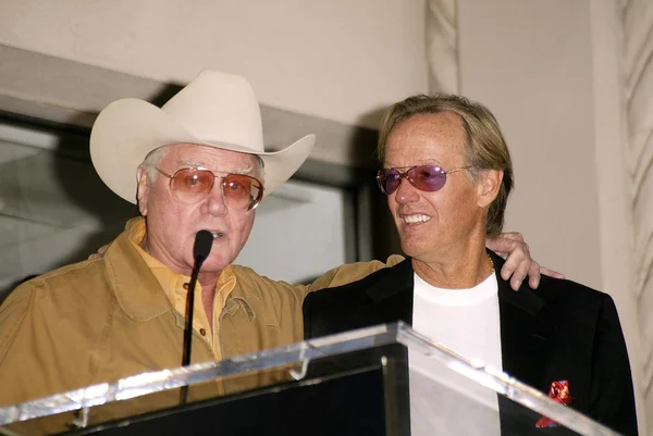 Larry Hagman et Peter Fonda — Photo
