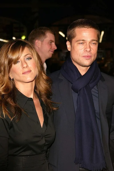 Jennifer Aniston y Brad Pitt — Foto de Stock