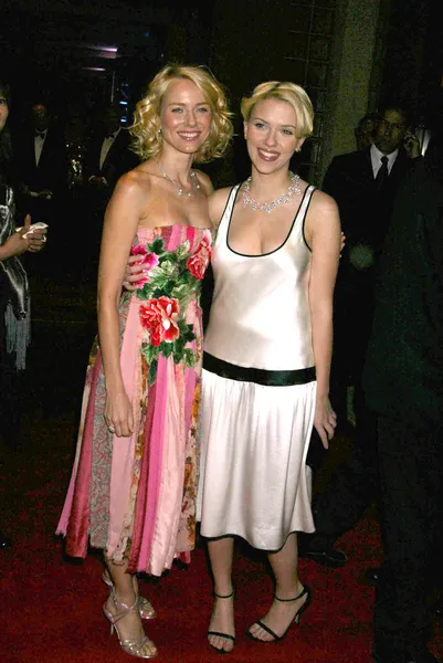 Naomi Watts e Scarlett Johansson — Foto Stock