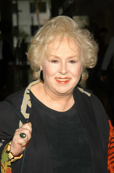 Doris Roberts — Stock Photo, Image