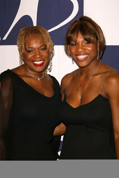 Oracene Williams e la figlia Serena Williams — Foto Stock