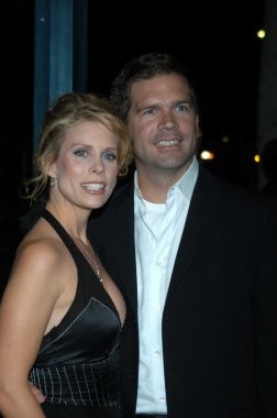 Cheryl hines ve paul young koca
