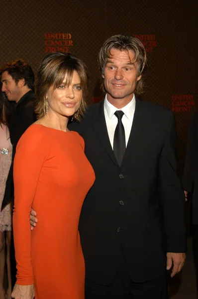 Lisa rinna och harry hamlin — Stockfoto