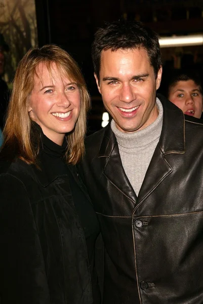 Eric McCormack and wife Janet — Stock Photo, Image