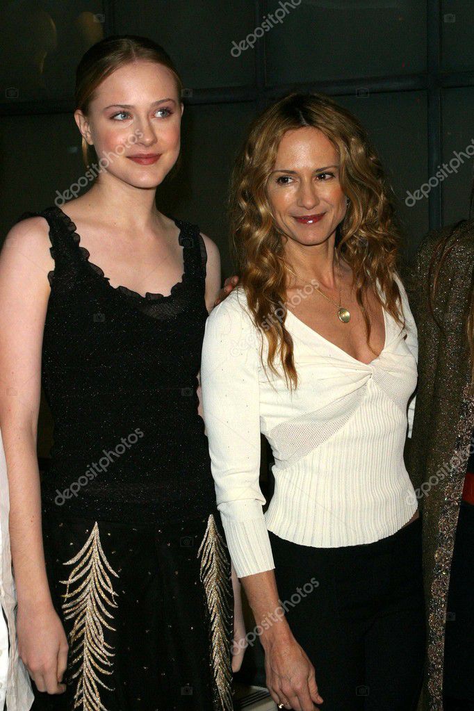 Stockfotos レイチェル ハンター Bilder Stockfotografie レイチェル ハンター Lizenzfreie Fotos Depositphotos