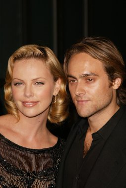 Charlize theron ve stewart townsend