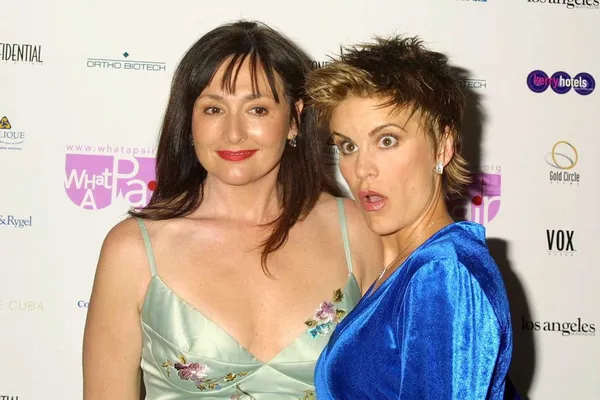 Nora dunn ve jenn colella