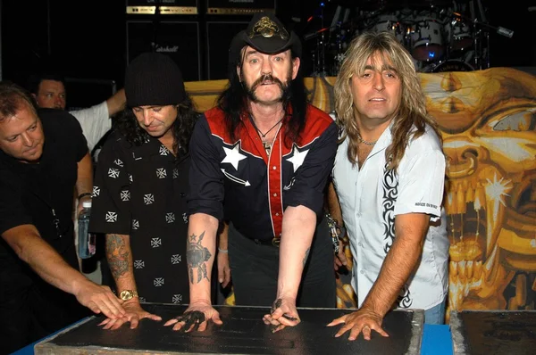 Motorhead 's Philip Campbell, Lemmy Kilmister and Mikkey Dee — стоковое фото