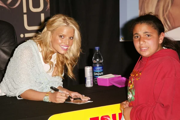 Jessica simpson en een ultra-ventilator — Stockfoto