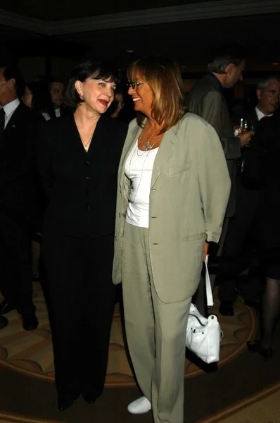 Cindy williams ve penny marshall — Stok fotoğraf