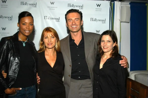 Aisha Tyler, Jane Seymour, Julian McMahon e Melora Walters — Fotografia de Stock