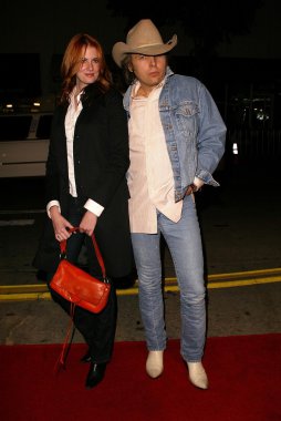 Dwight yoakam ve kristen püfle