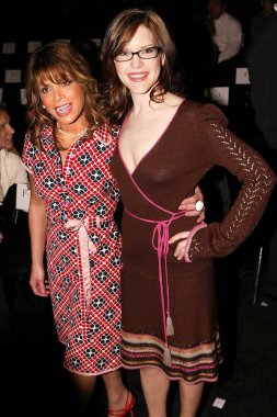 Paula abdul ve lisa loeb