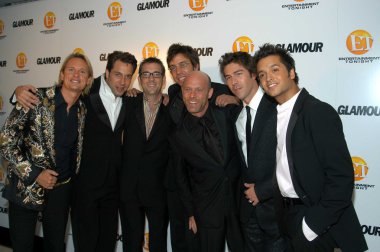 düz adam verildi ve üreticiler için Queer eye